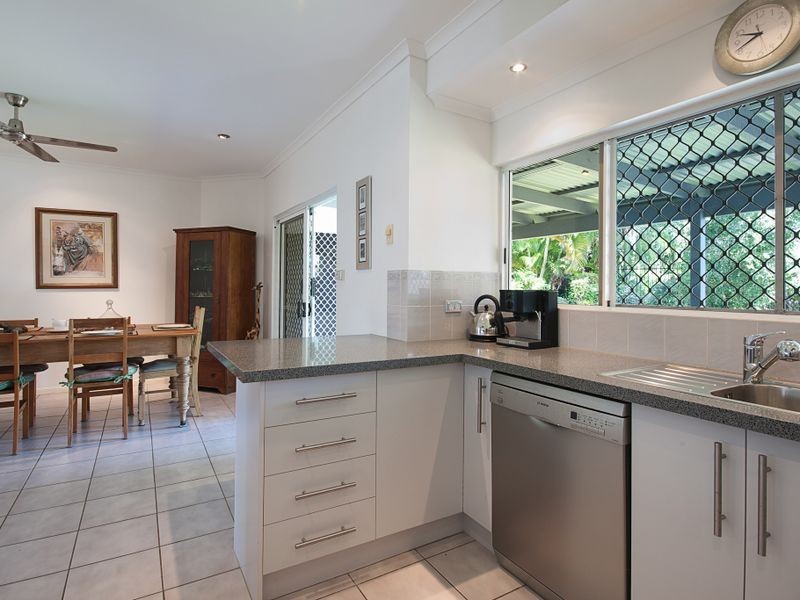 18 Bondi Crescent, Kewarra Beach QLD 4879