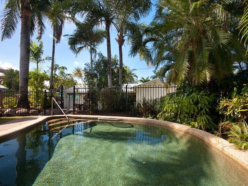 18 Bondi Crescent, Kewarra Beach QLD 4879