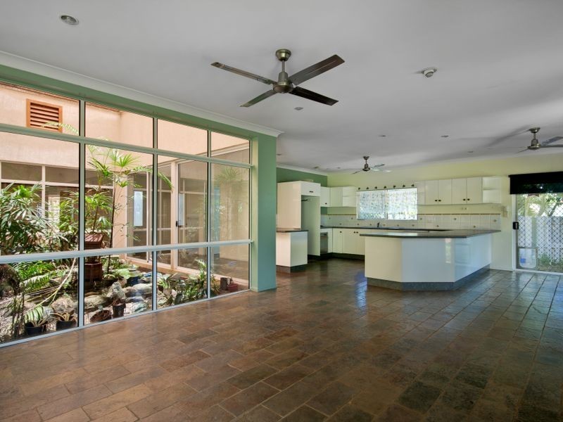 11 Collett Close, Kewarra Beach QLD 4879