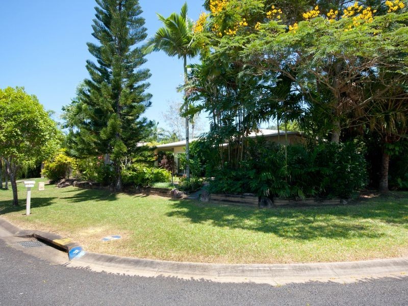 11 Collett Close, Kewarra Beach QLD 4879