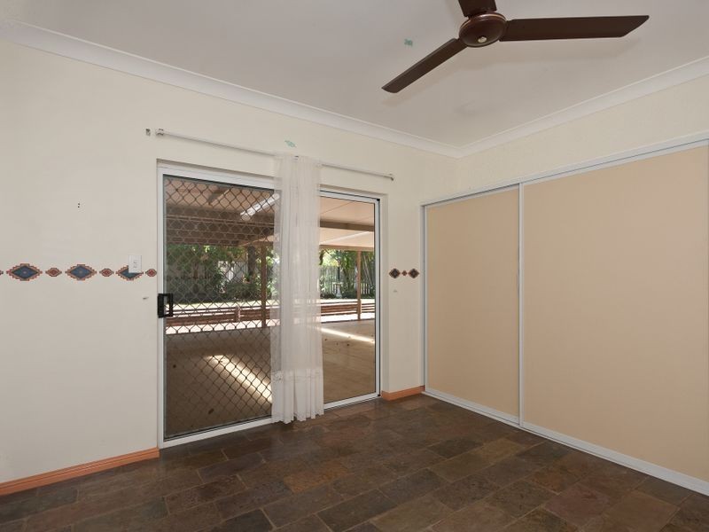 11 Collett Close, Kewarra Beach QLD 4879