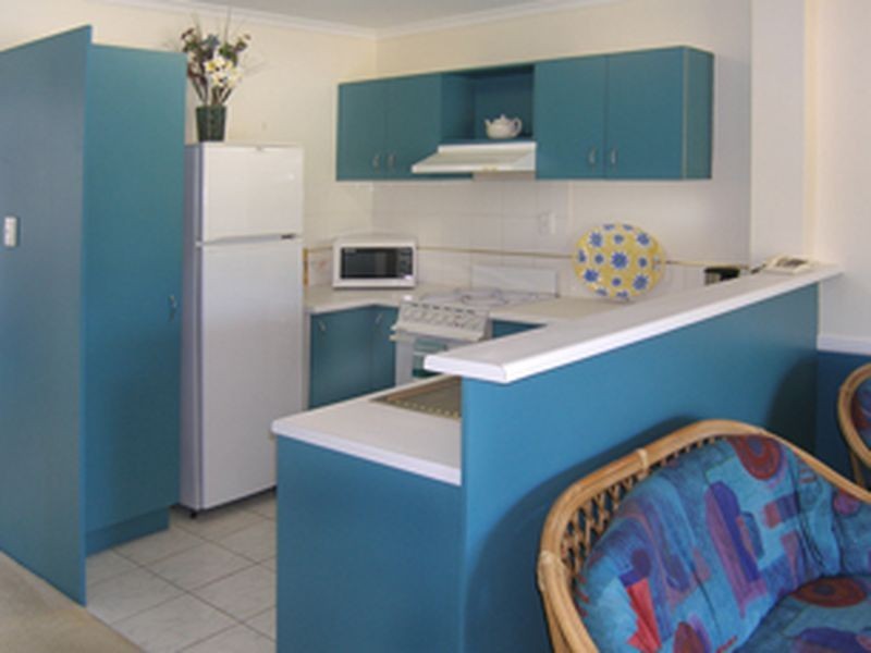 27/1-19 Poinciana Street, Holloways Beach QLD 4878