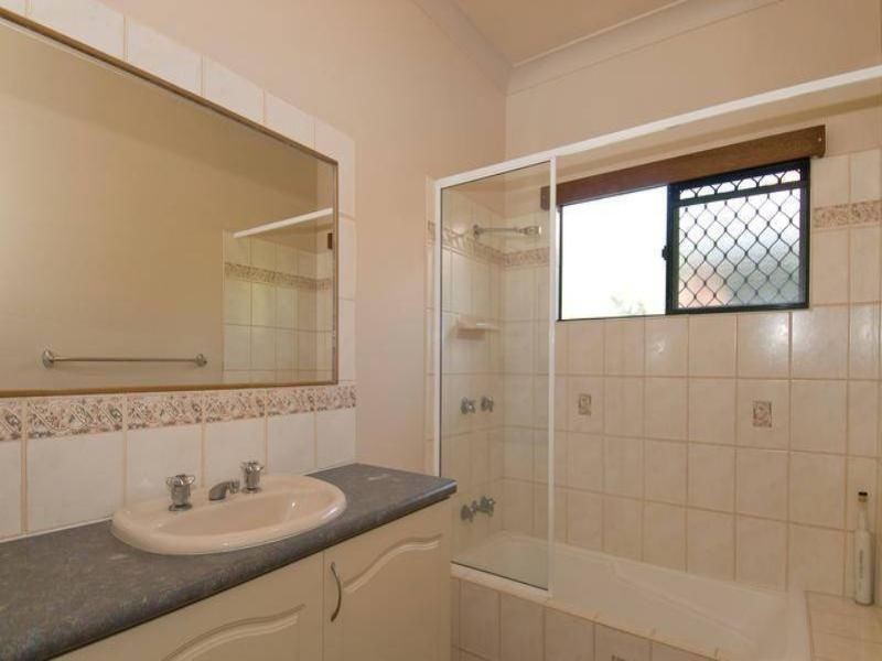 31 Cabarita, Kewarra Beach QLD 4879