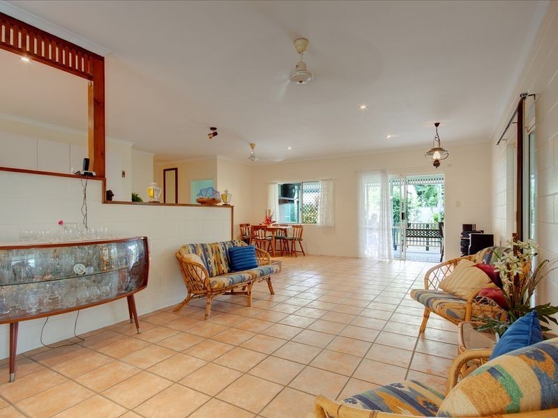 22 Cairnwell Street, Smithfield QLD 4878