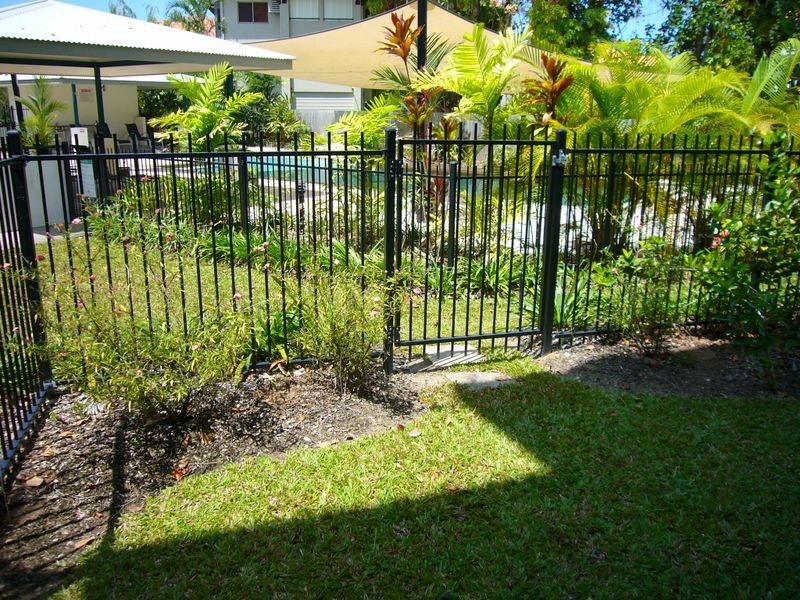 10/1804 Captain Cook Highway, Clifton Beach QLD 4879