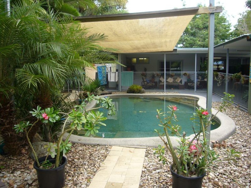 32 Anderson Street, Trinity Beach QLD 4879