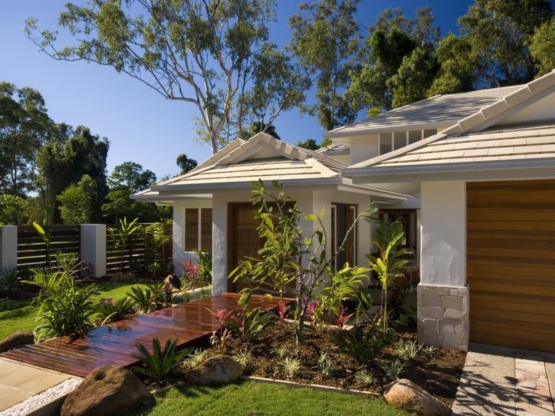 1 Muller Street, Palm Cove QLD 4879