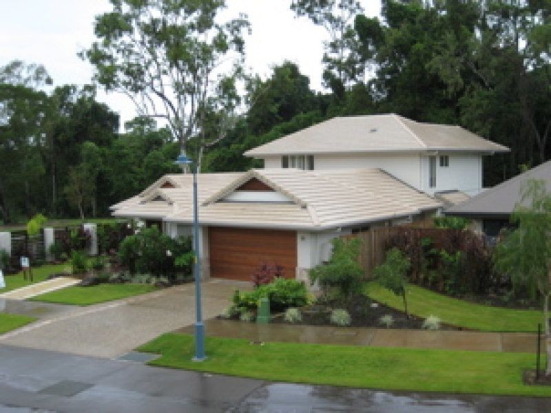 1 Muller Street, Palm Cove QLD 4879