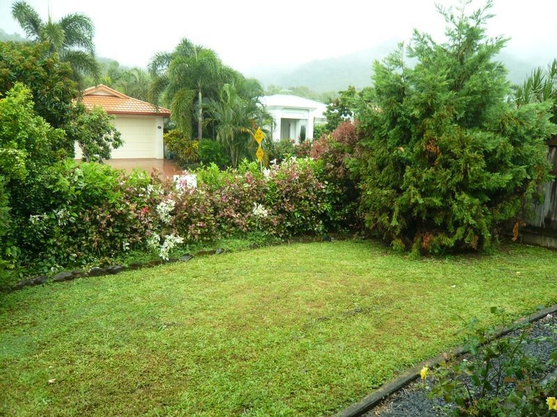 12 Burranong Street, Kewarra Beach QLD 4879