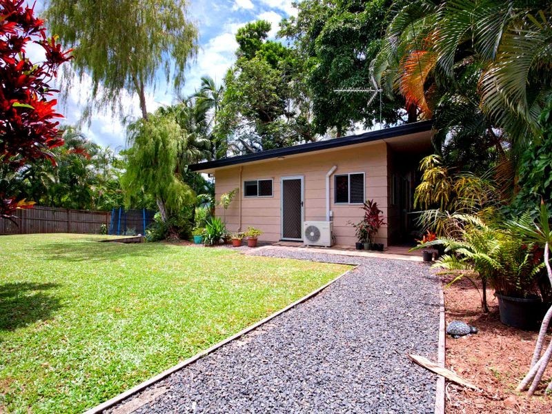12 Moresby Street, Trinity Beach QLD 4879