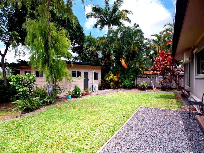 12 Moresby Street, Trinity Beach QLD 4879