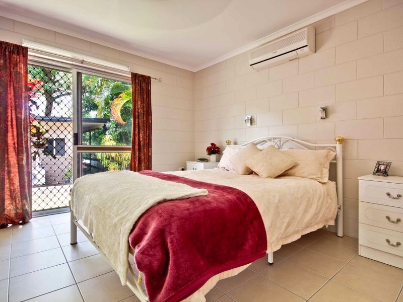 12 Moresby Street, Trinity Beach QLD 4879