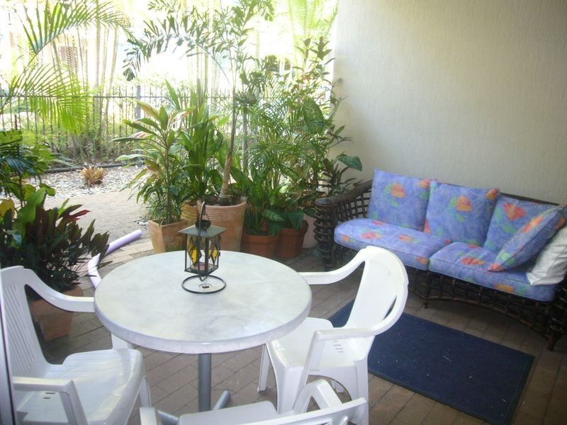 214/2 Keem Street, Trinity Beach QLD 4879