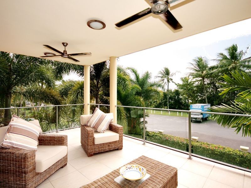 3/31 Sims Esplanade, Yorkeys Knob QLD 4878