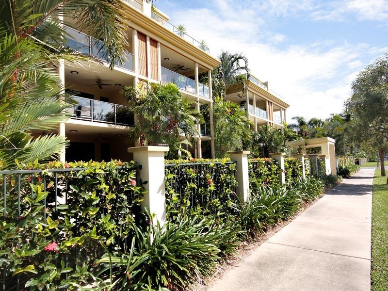 3/31 Sims Esplanade, Yorkeys Knob QLD 4878