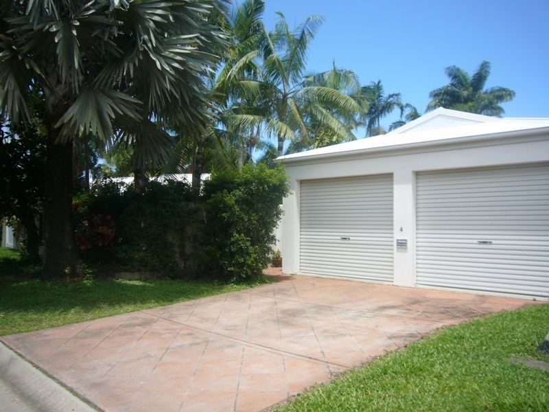 4 Garnet Street, Smithfield QLD 4878