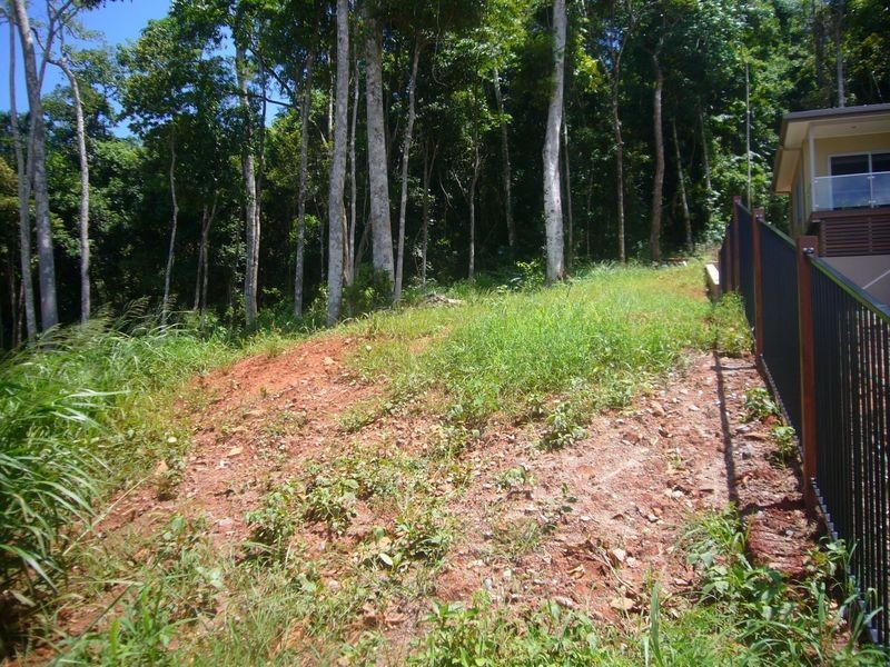 69 Leonard Street, Kewarra Beach QLD 4879