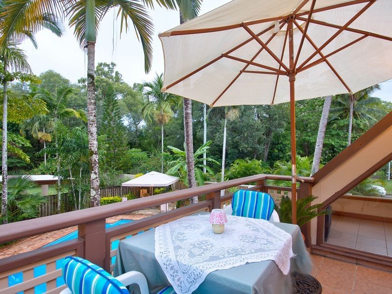 11 Albion Street, Yorkeys Knob QLD 4878