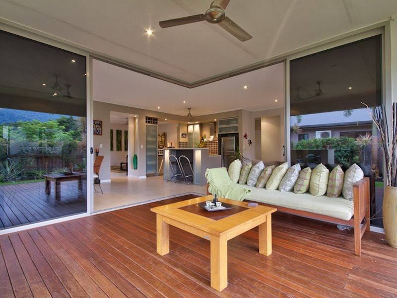 11 Lum Jim Street, Redlynch QLD 4870