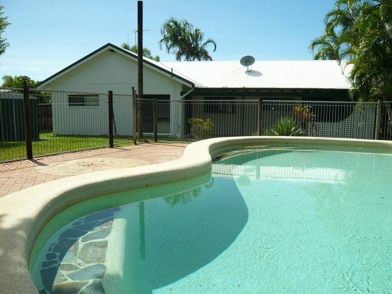 7 Cabarita, Kewarra Beach QLD 4879