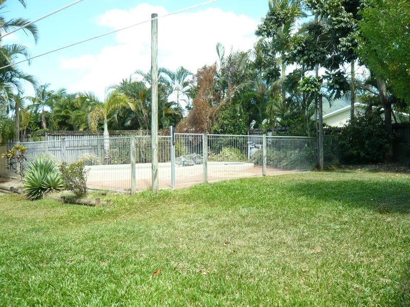 7 Cabarita, Kewarra Beach QLD 4879