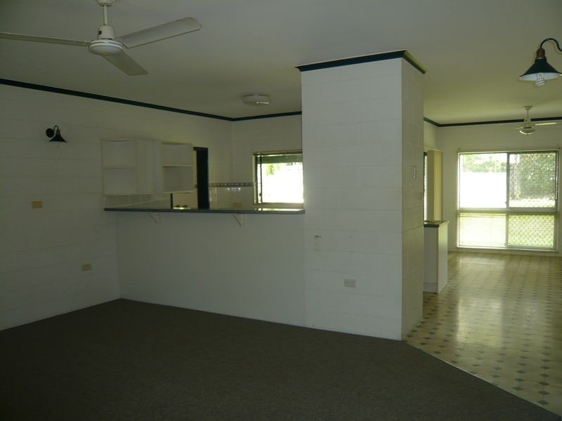 7 Cabarita, Kewarra Beach QLD 4879