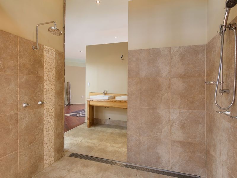 4 Chelsea Close, Kewarra Beach QLD 4879
