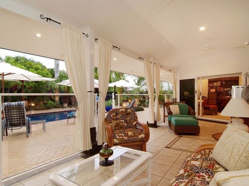 74 Cedar Road, Palm Cove QLD 4879