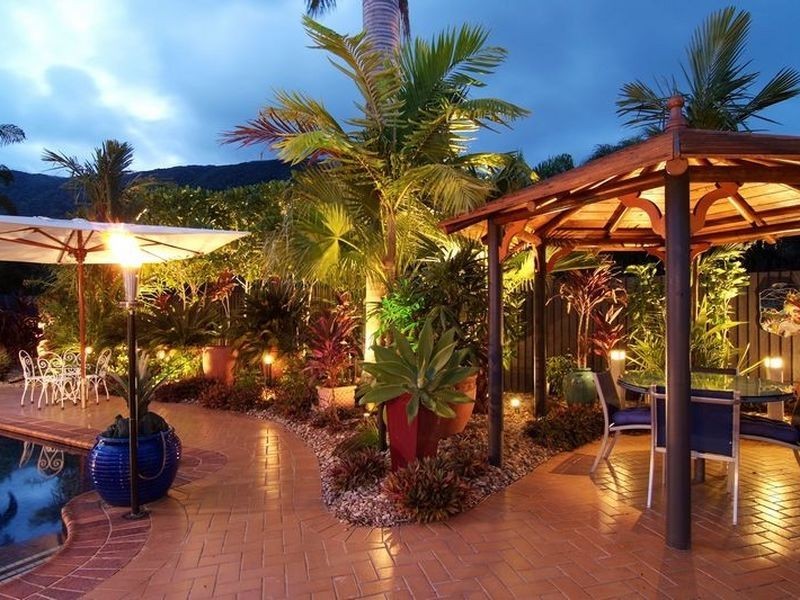 74 Cedar Road, Palm Cove QLD 4879