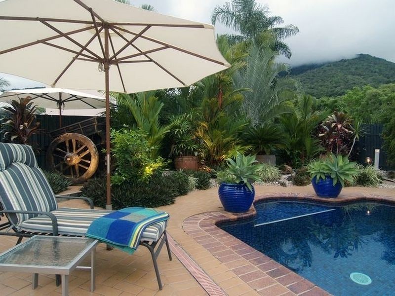 74 Cedar Road, Palm Cove QLD 4879