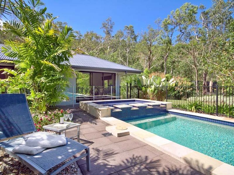 12 Celebration Close, Clifton Beach QLD 4879