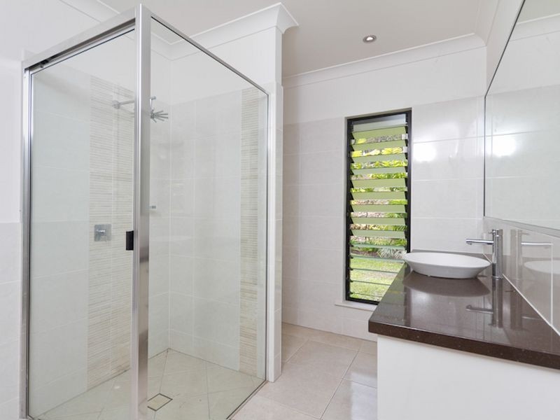 12 Celebration Close, Clifton Beach QLD 4879