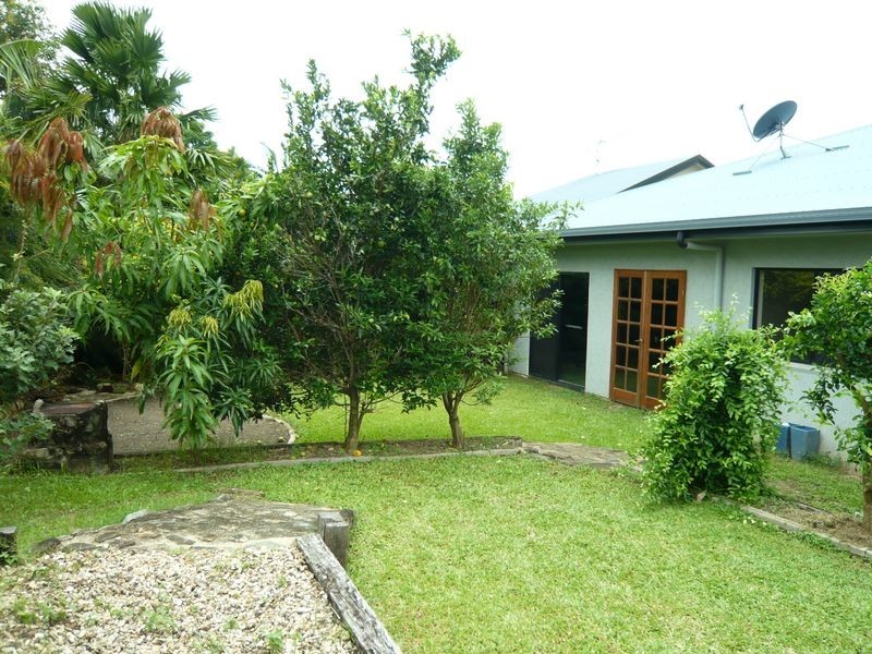 12 Burranong Street, Kewarra Beach QLD 4879