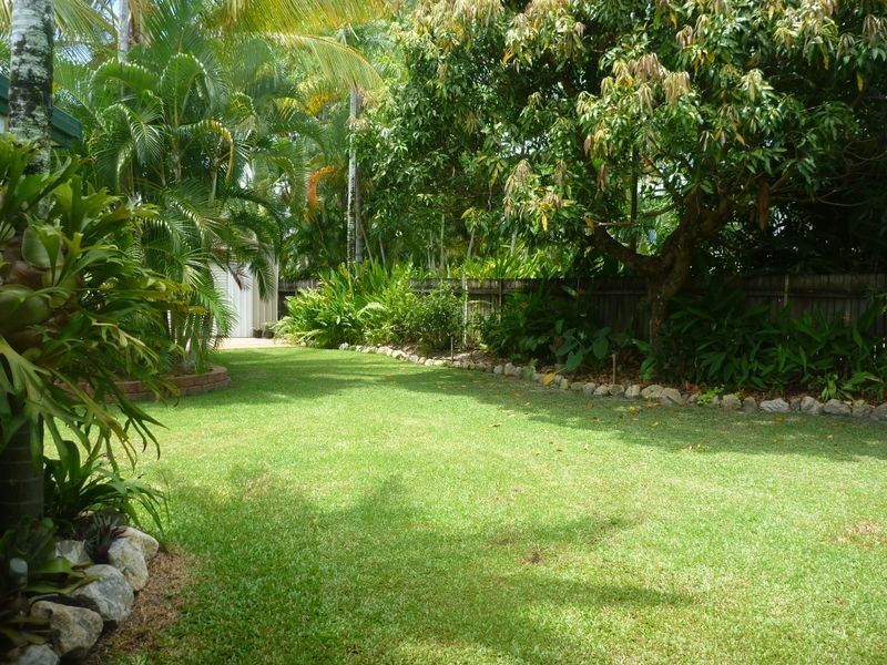 3 Thetford Close, Clifton Beach QLD 4879