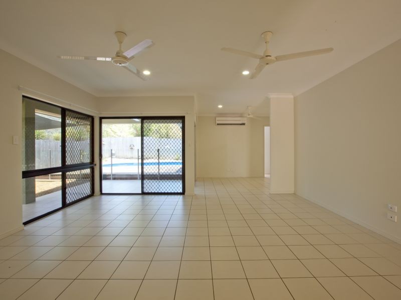 24 Monterey Street, Kewarra Beach QLD 4879