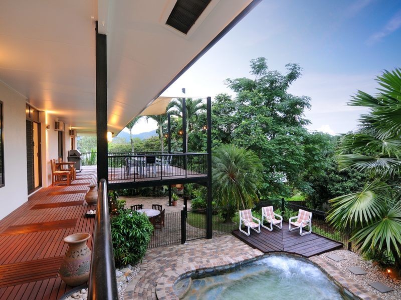 24 Bena Street, Smithfield QLD 4878