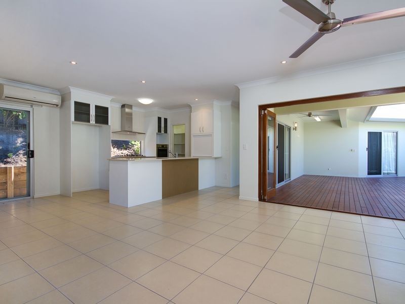 39 Muller Street, Palm Cove QLD 4879