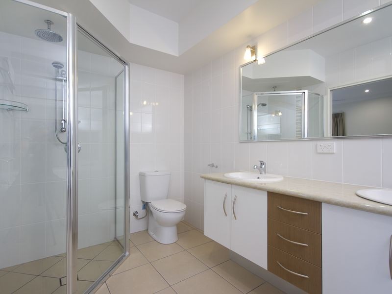39 Muller Street, Palm Cove QLD 4879