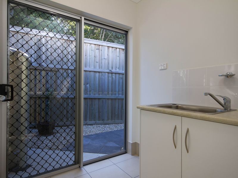 39 Muller Street, Palm Cove QLD 4879