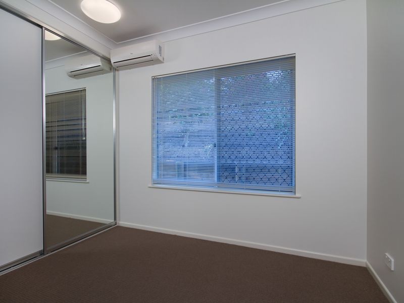 39 Muller Street, Palm Cove QLD 4879