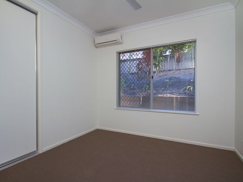 39 Muller Street, Palm Cove QLD 4879