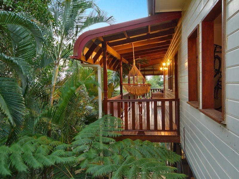 70-72 Fig Tree Drive, Smithfield QLD 4878