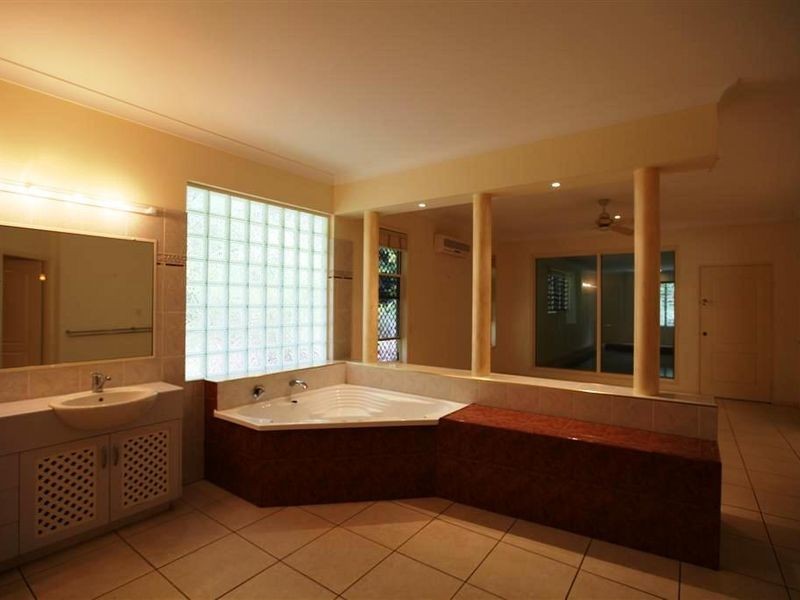 37 Butler Drive, Kuranda QLD 4881