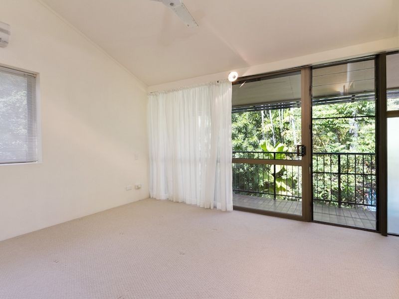 1/24 Corkill Street, Freshwater QLD 4870