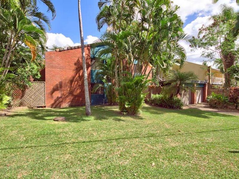 1/24 Corkill Street, Freshwater QLD 4870