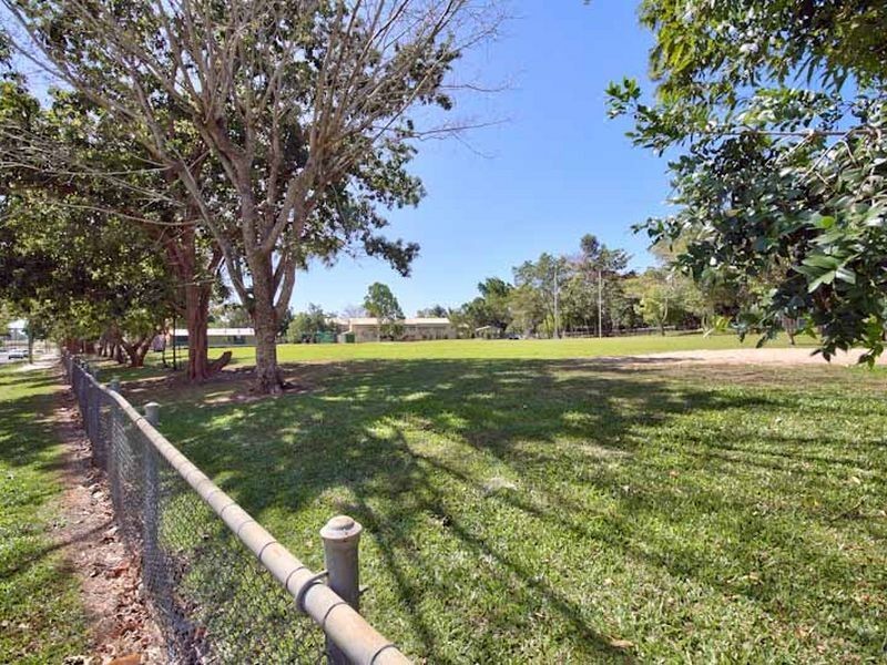 1/24 Corkill Street, Freshwater QLD 4870