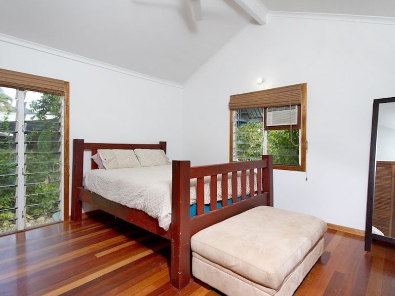 1 Heron Close, Kewarra Beach QLD 4879