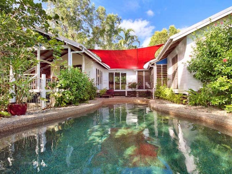 1 Heron Close, Kewarra Beach QLD 4879