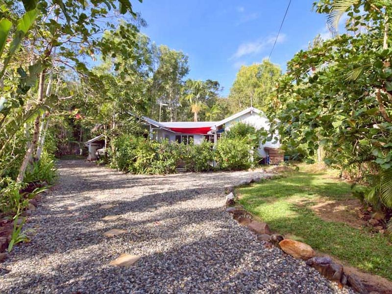 1 Heron Close, Kewarra Beach QLD 4879