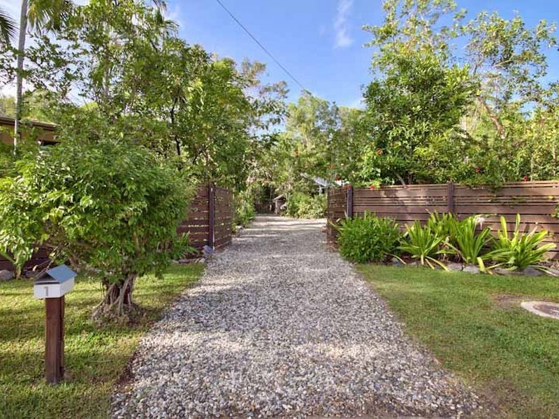 1 Heron Close, Kewarra Beach QLD 4879